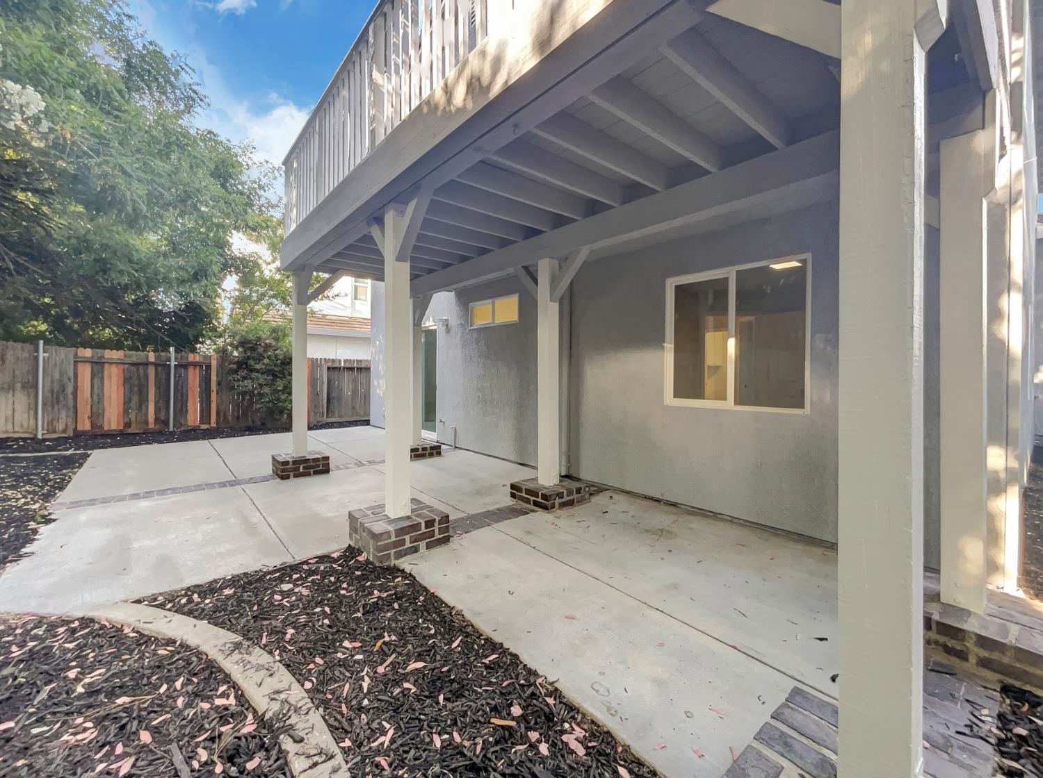 1540 Pastal Way Davis, CA 95618 - Photo 22 of 35