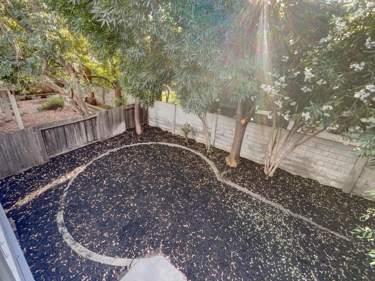 1540 Pastal Way Davis, CA 95618 - Photo 29 of 35