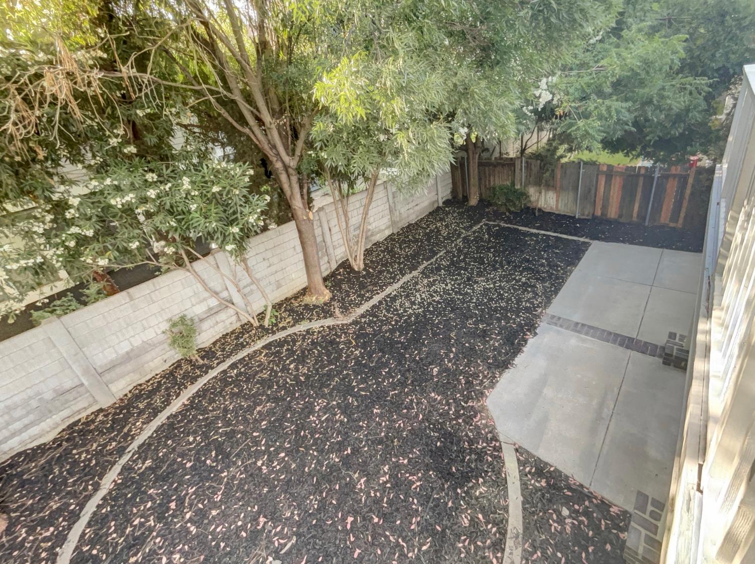 1540 Pastal Way Davis, CA 95618 - Photo 30 of 35