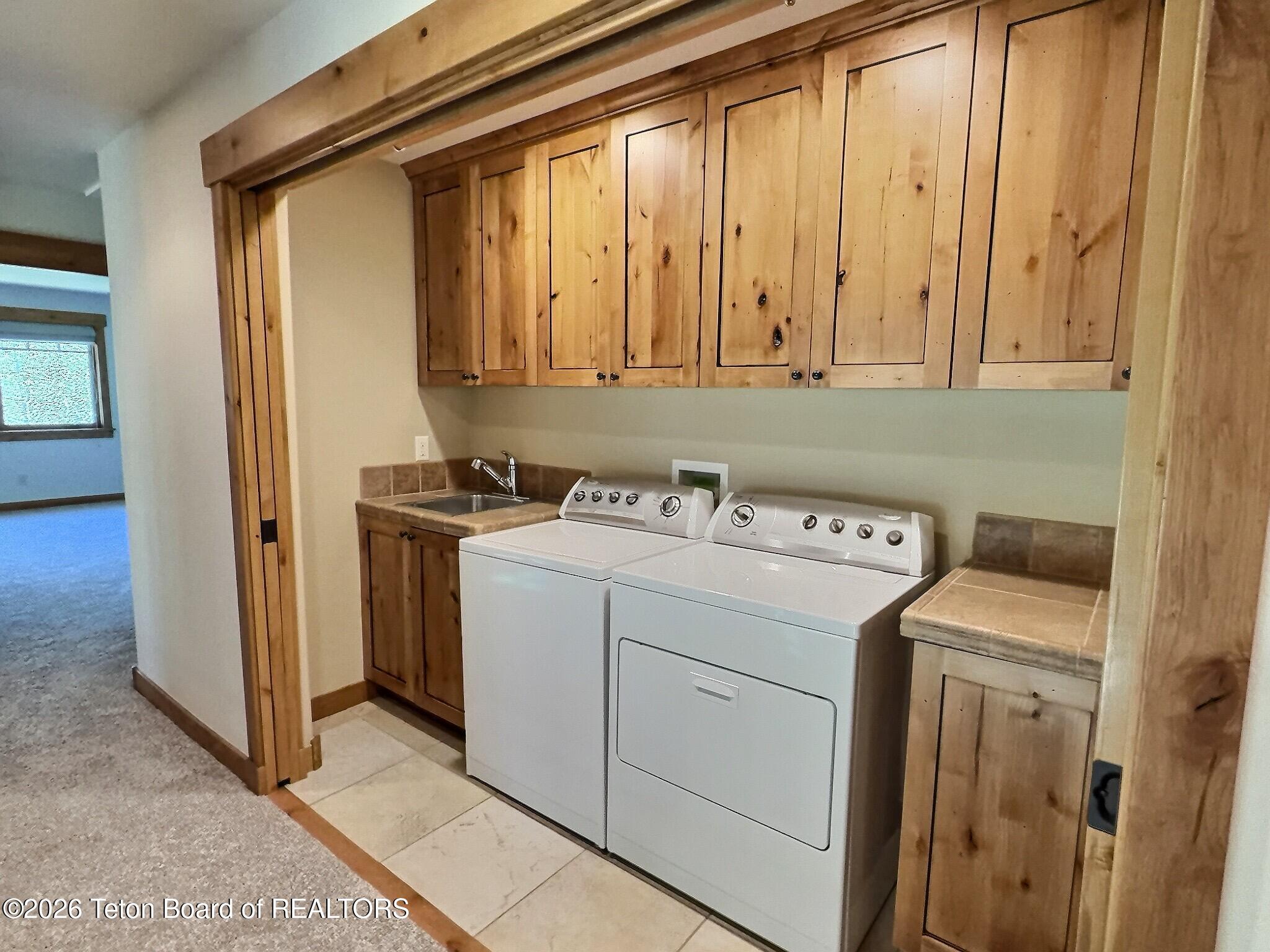 45 Scott Drive Victor, ID 83455 - Photo 17 of 22 Laundry w/ Sink