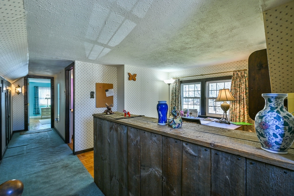 22 Trahan Avenue Worcester, MA 01604 - Photo 30 of 36