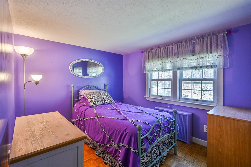 22 Trahan Avenue Worcester, MA 01604 - Photo 34 of 36