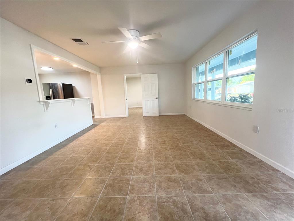 137 Lowell Road Winter Haven, FL 33884 - Photo 9 of 27