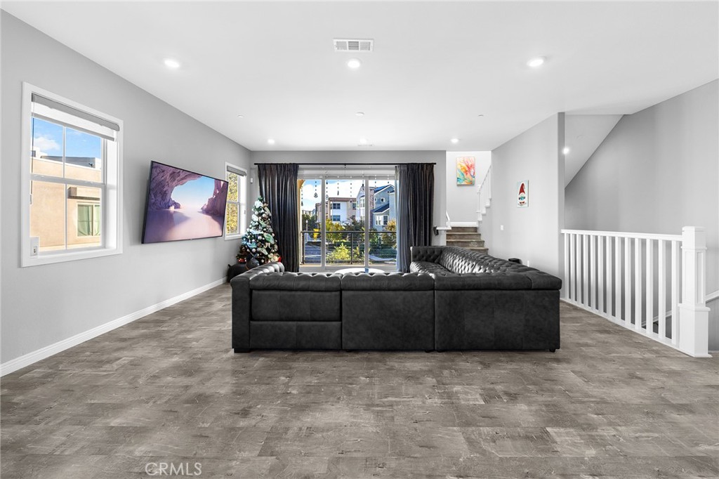115 Frame Irvine, CA 92618 - Photo 17 of 70