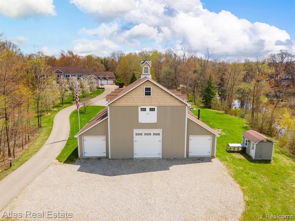 2716 Lake George Road Leonard, MI 48367 - Photo 80 of 98