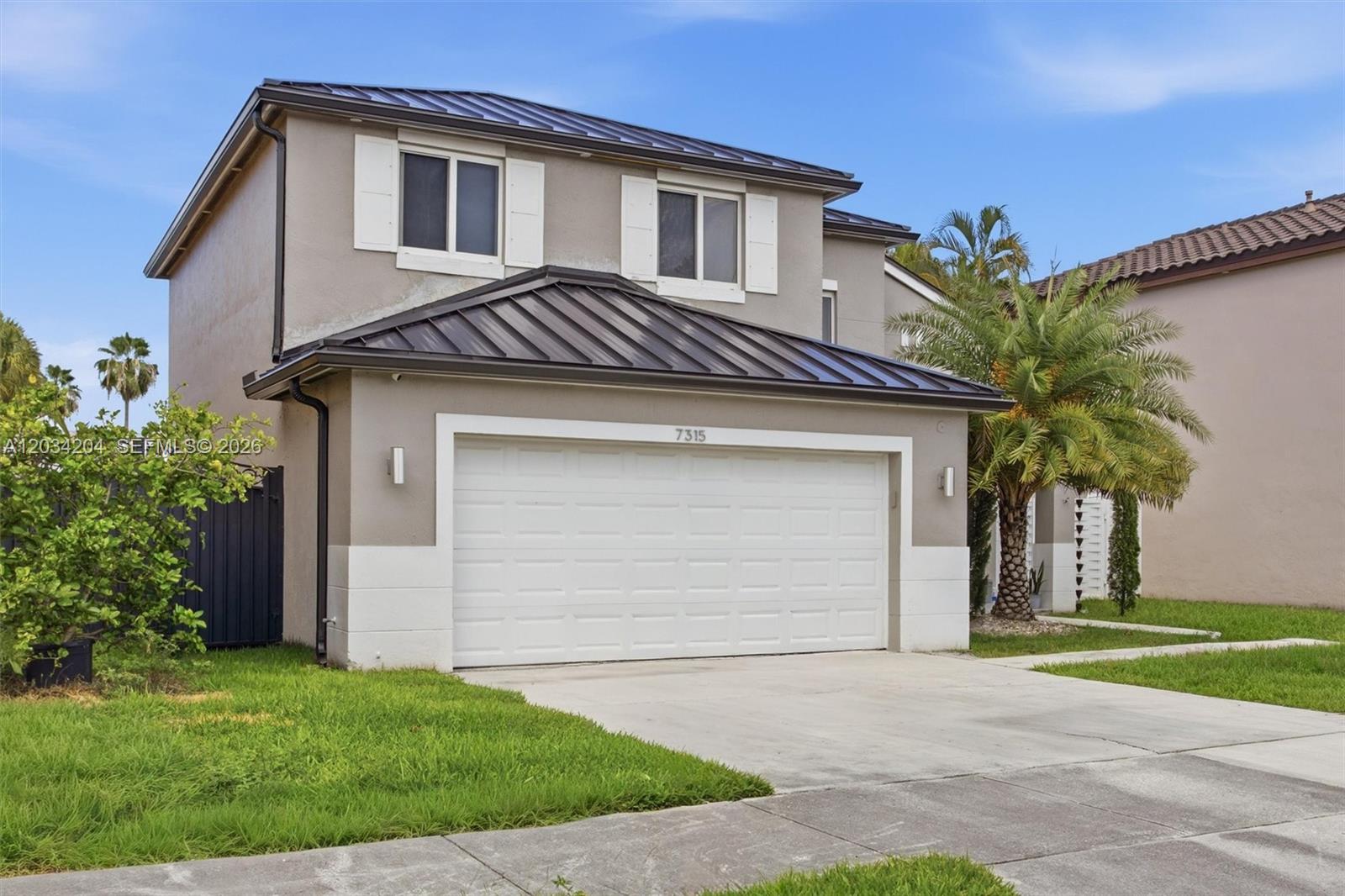 7315 Southwest 158th Avenue Miami, FL 33193 - Photo 3 of 48