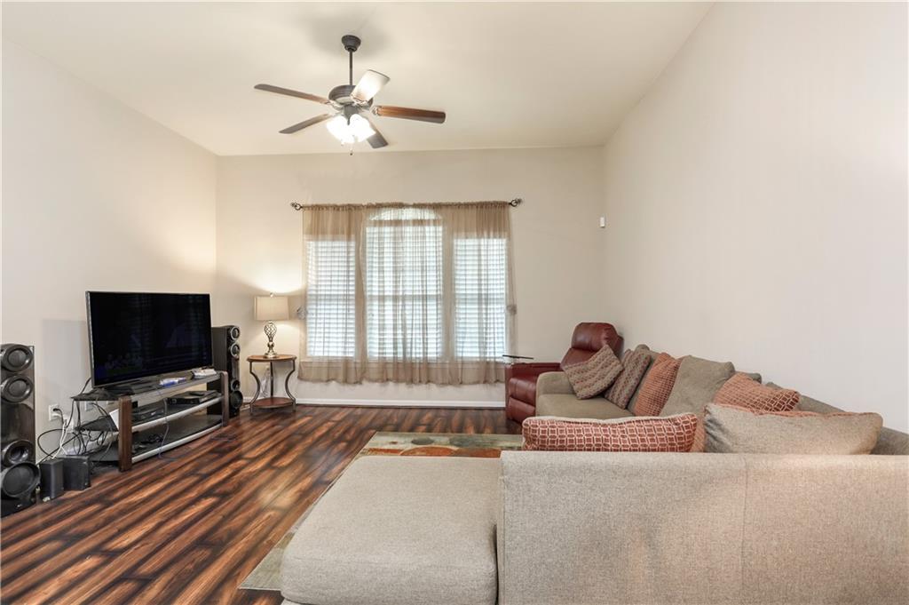 668 Fairfield Loop Slidell, LA 70458 - Photo 3 of 16 Gallery Image 3
