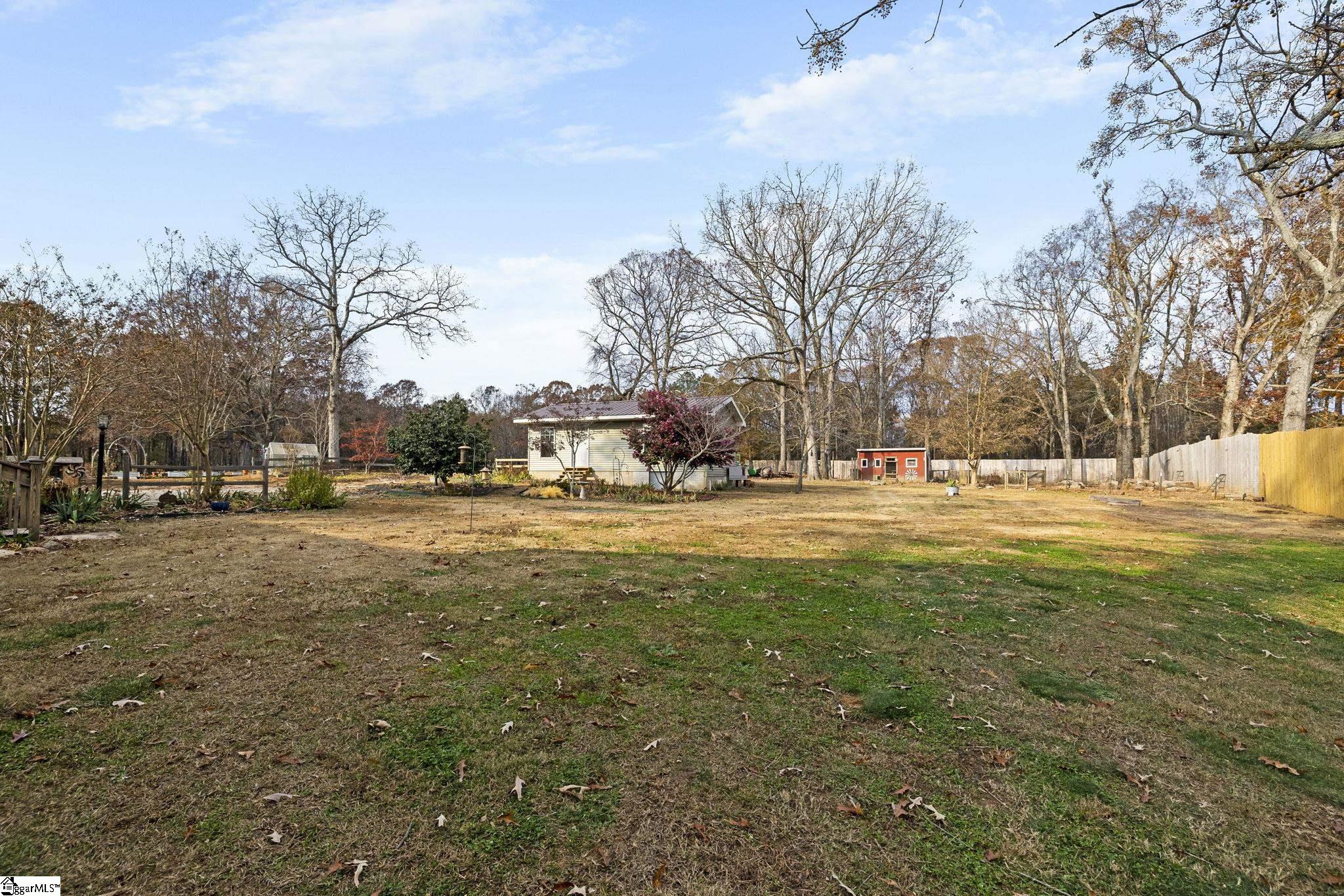 661 Cooley Road Gray Court, SC 29645 - Photo 23 of 40