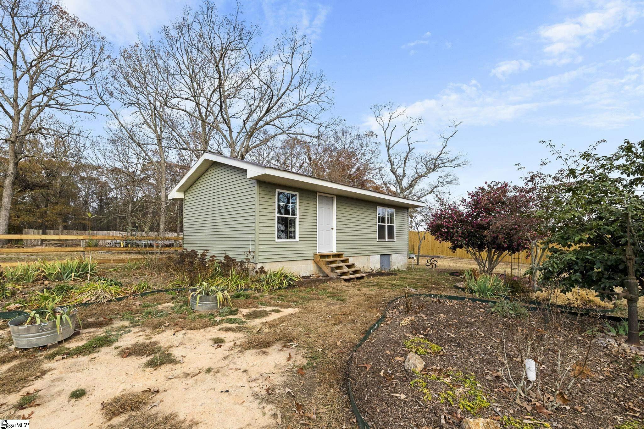 661 Cooley Road Gray Court, SC 29645 - Photo 25 of 40