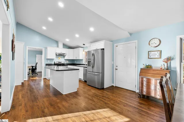 $449,900 | 661 Cooley Road, Gray Court, SC 29645