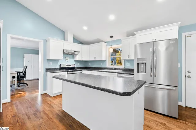 $449,900 | 661 Cooley Road, Gray Court, SC 29645