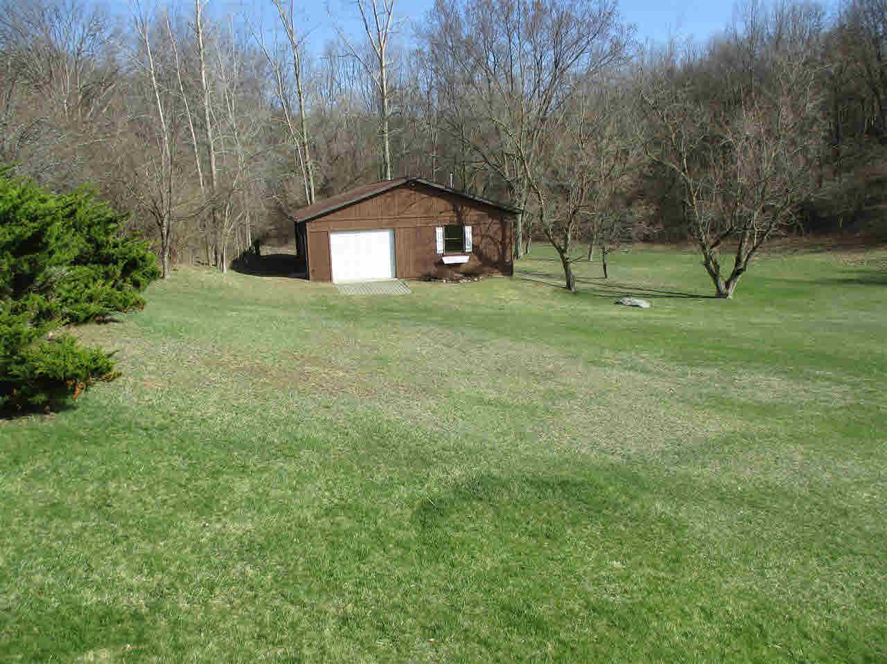 10234 Hartland Road Fenton, MI 48430 - Photo 56 of 74 21444200-55.JPG