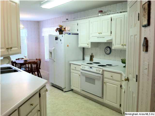 5004 Jacobs Way Bessemer, AL 35022 - Photo 12 of 26