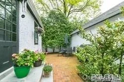 $5,500 | 28 Vista Hill Road, Great Neck, NY 11021