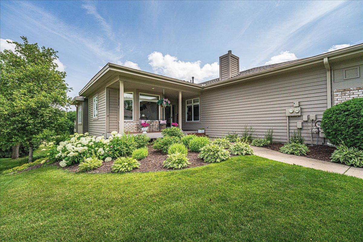 3084 Wilds Ridge Court Prior Lake, MN 55372 - Photo 2 of 49