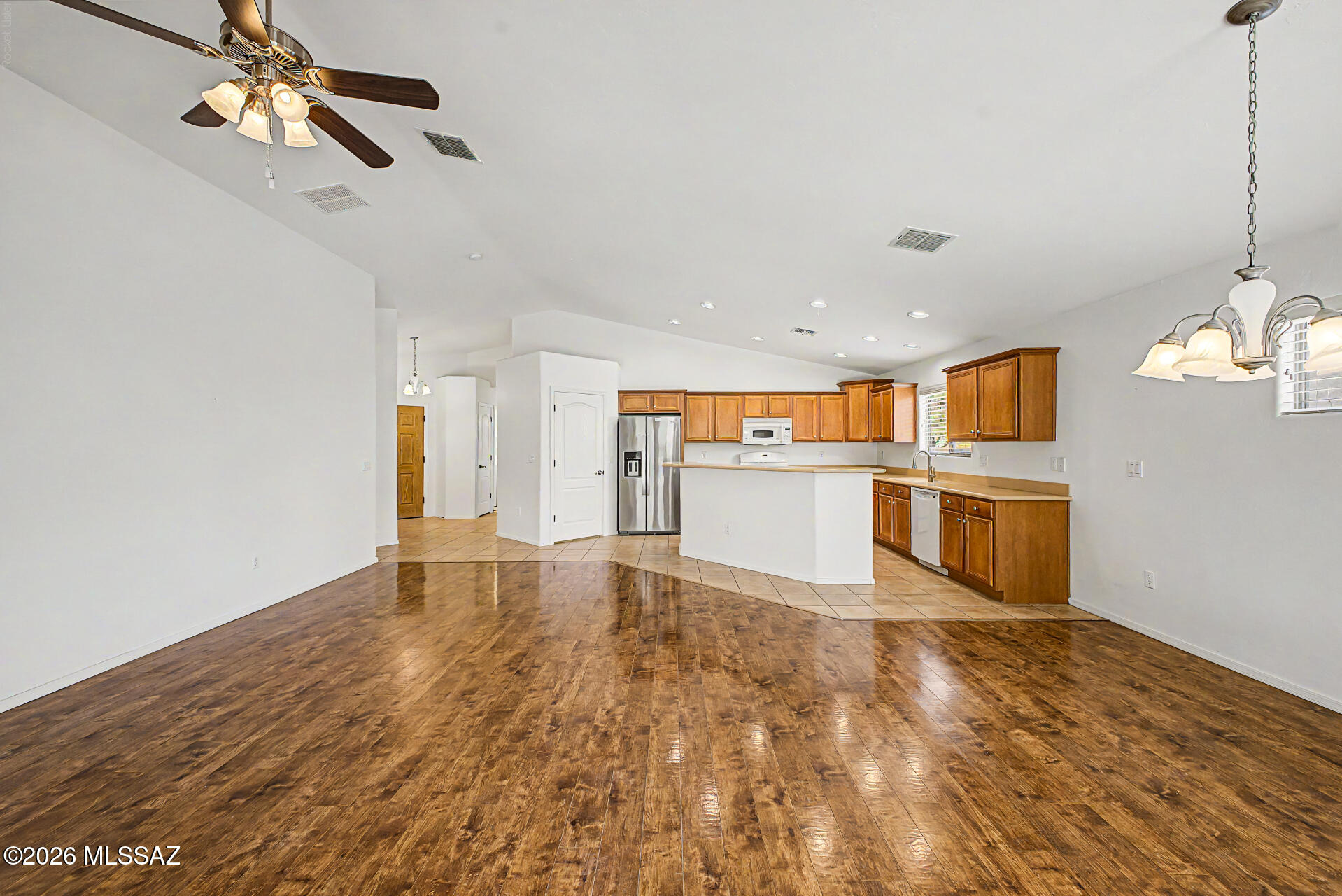 473 South Stone Bench Road Vail, AZ 85641 - Photo 14 of 37