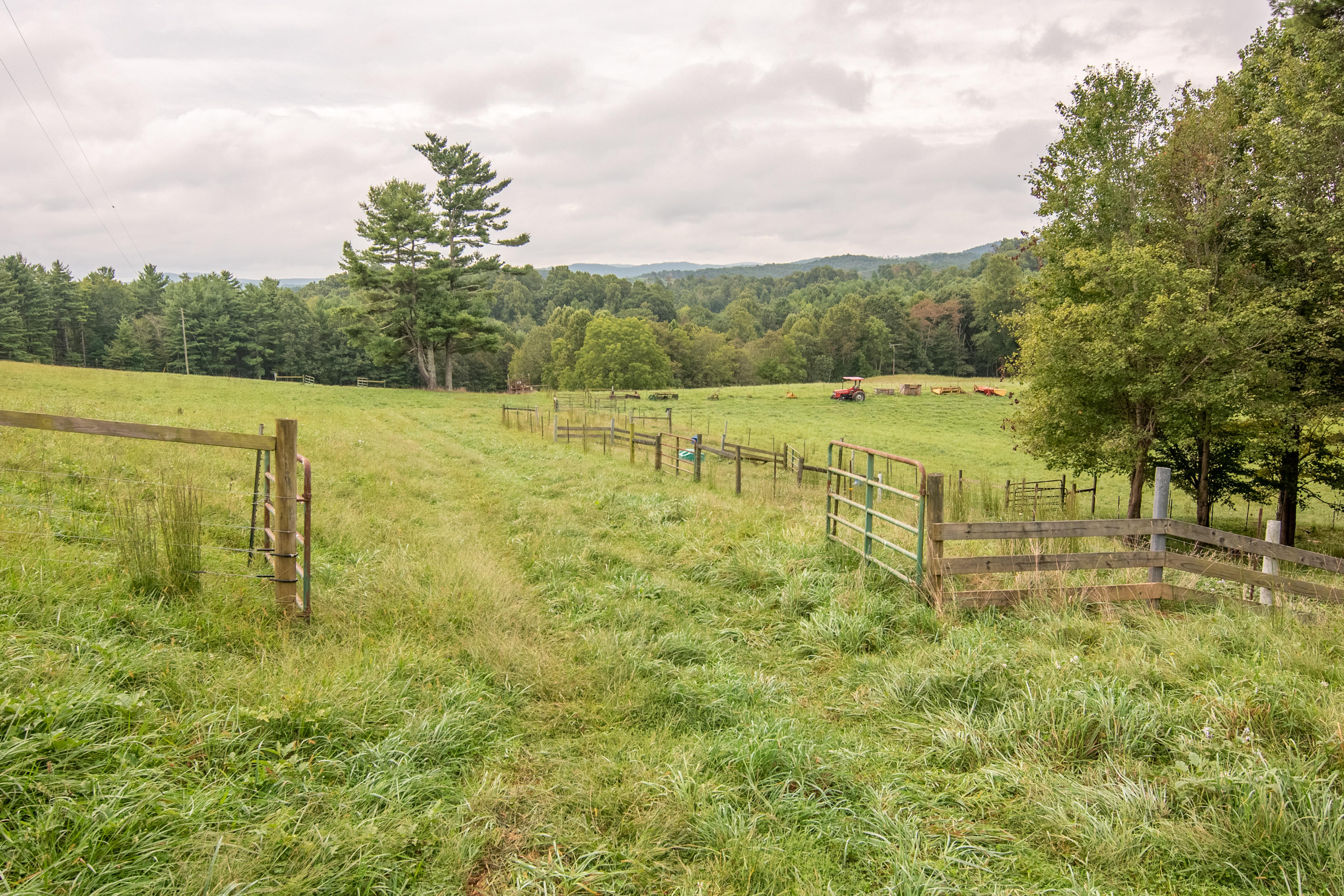 361 Wade Road Northwest Floyd, VA 24091 - Photo 35 of 48 a view of an outdoor space and a yard