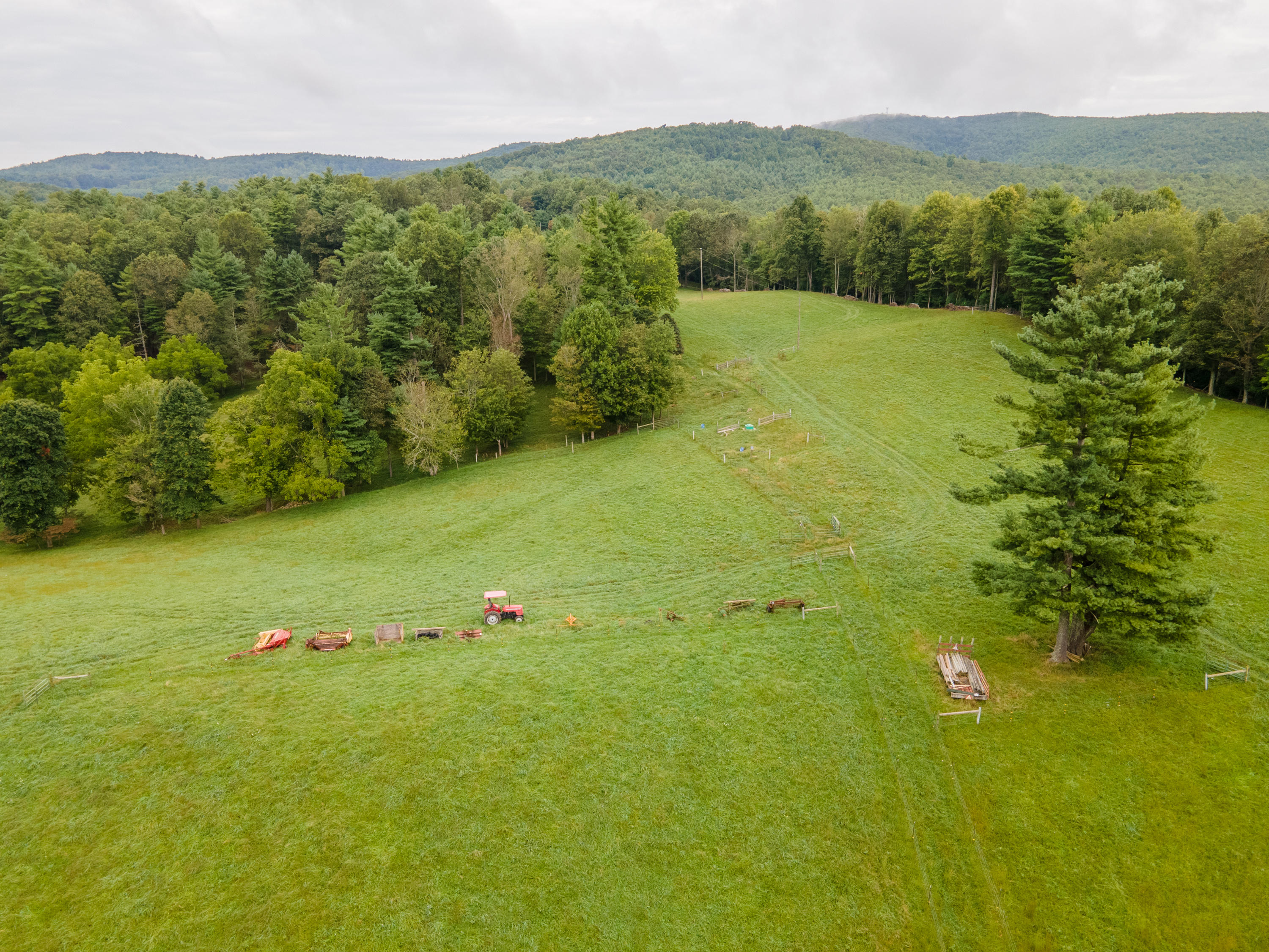361 Wade Road Northwest Floyd, VA 24091 - Photo 43 of 48 a view of an outdoor space and mountain view