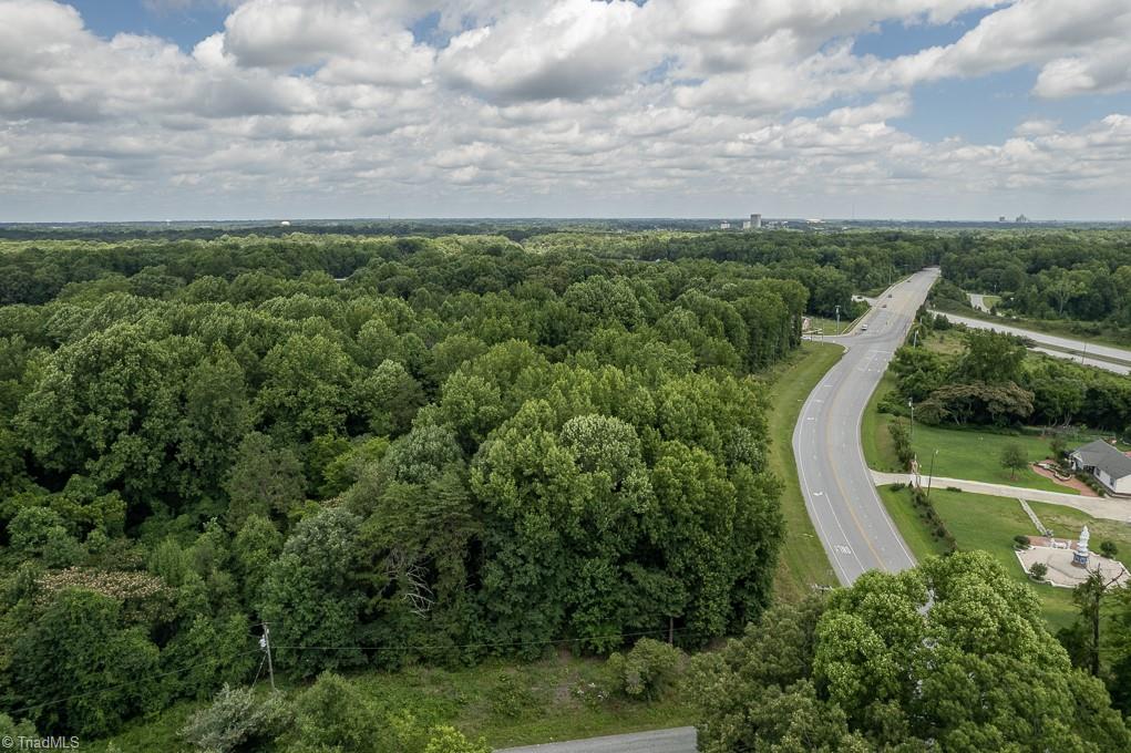 3812 Wiley Davis Road Greensboro, NC 27407 - Photo 5 of 9