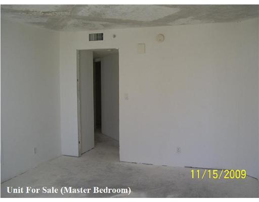 3000 North Ocean Drive, Unit 2G Singer Island, FL 33404 - Photo 9 of 16 Additional Photo