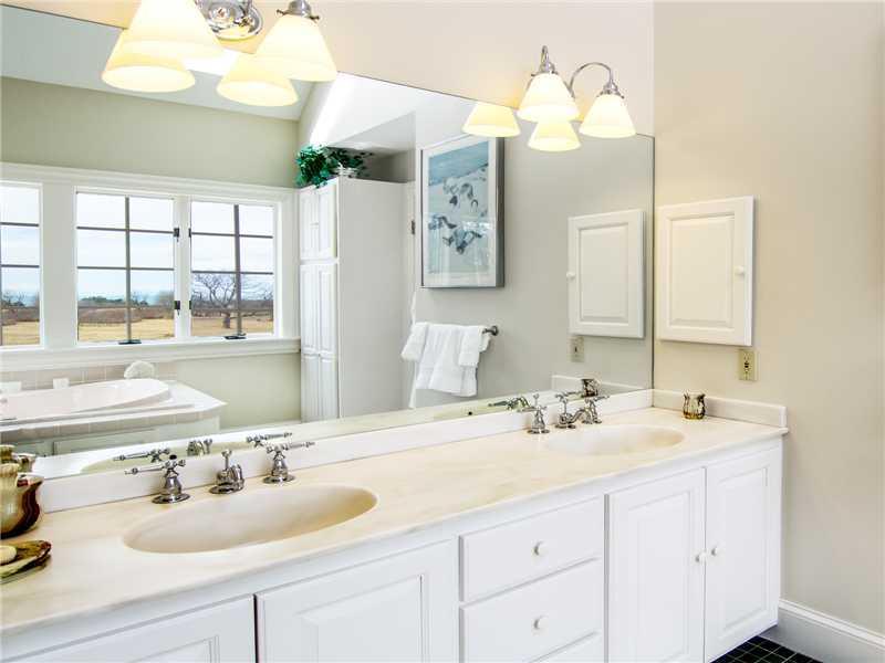 336 Ocean House Road Cape Elizabeth, ME 04107 - Photo 17 of 34 Master Bath/Spa.
