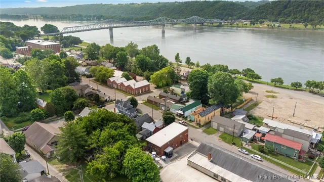 $750,000 | 313 East 1st Street, Madison, IN 47250