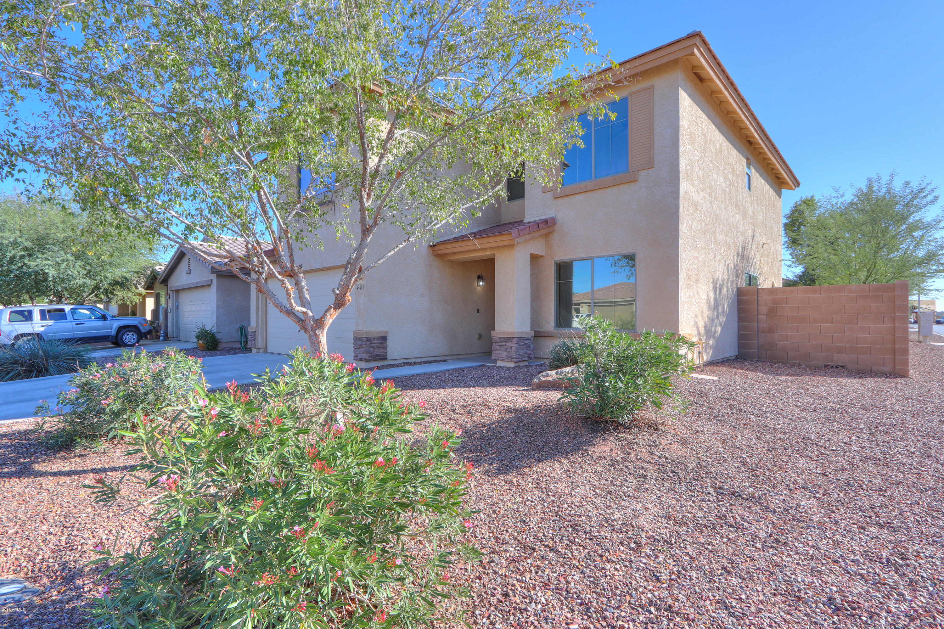 45415 West Applegate Road Maricopa, AZ 85139 - Photo 5 of 82 05