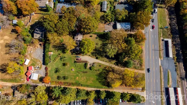 $550,000 | 1996 Highway 70, Swannanoa, NC 28778