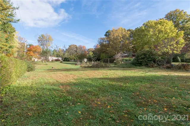 $550,000 | 1996 Highway 70, Swannanoa, NC 28778