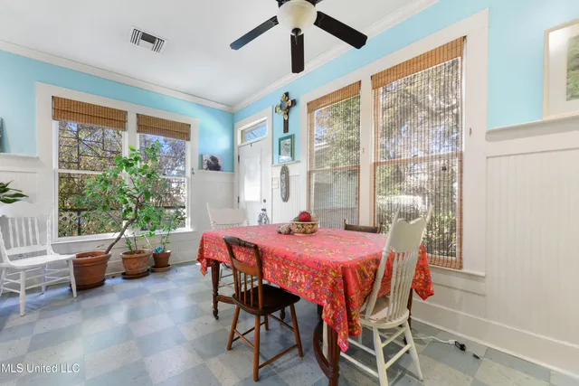 $379,000 | 605 Ford Avenue, Pascagoula, MS 39567