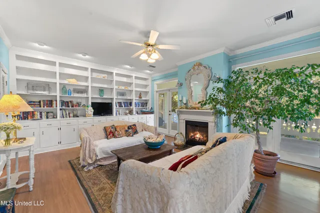 $379,000 | 605 Ford Avenue, Pascagoula, MS 39567