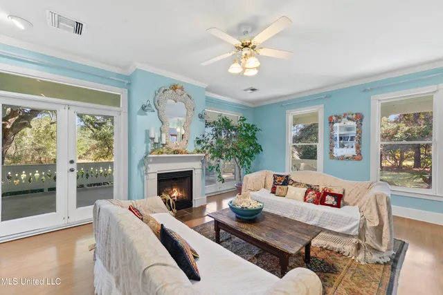 $379,000 | 605 Ford Avenue, Pascagoula, MS 39567