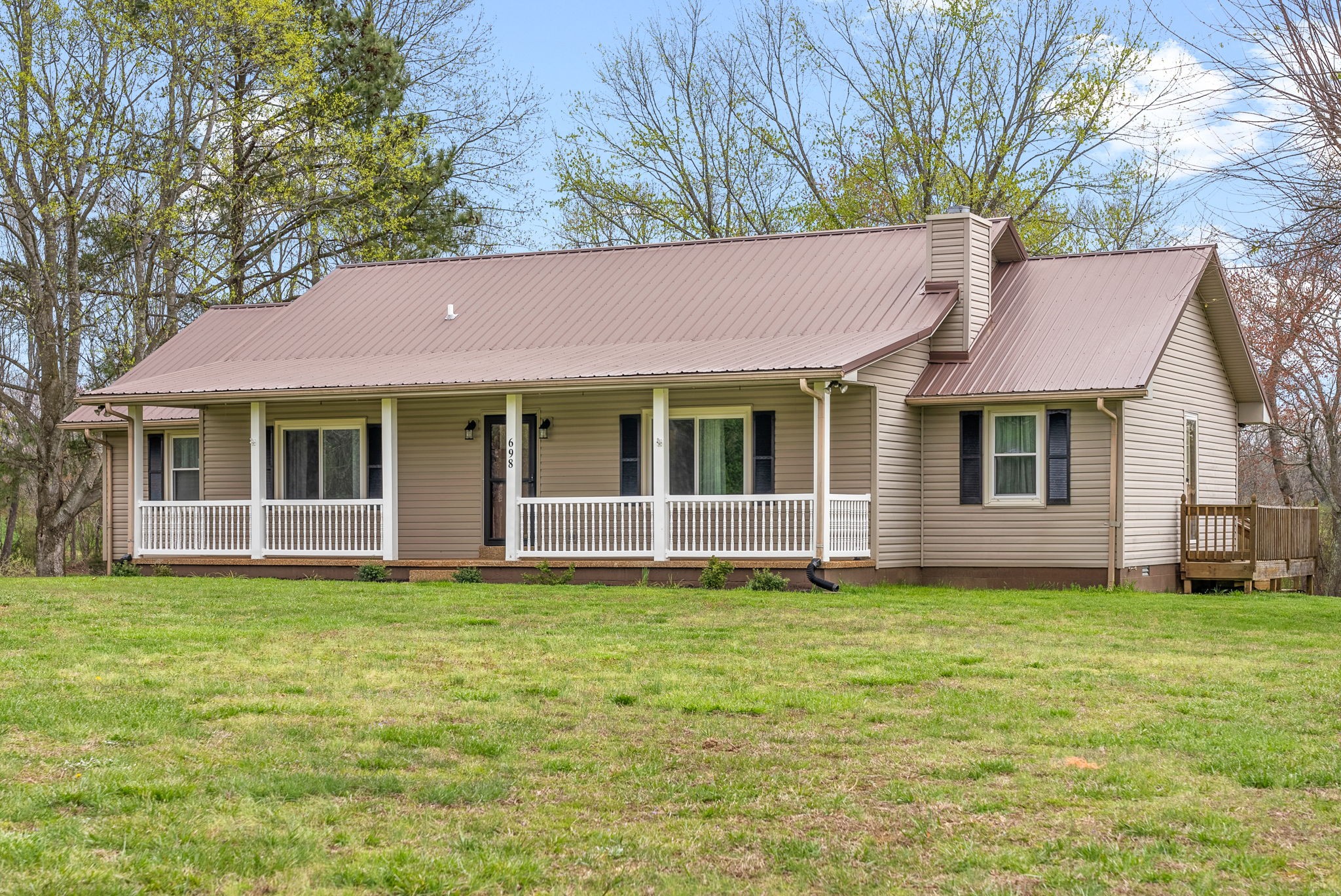 698 Poplar Ridge Road Chapmansboro, TN 37035 - Photo 2 of 37 Gallery Image 2