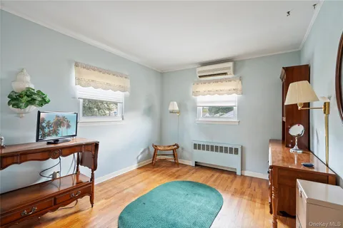 $749,000 | 18 Kirkwood Drive, Glen Cove, NY 11542