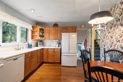 $749,000 | 18 Kirkwood Drive, Glen Cove, NY 11542