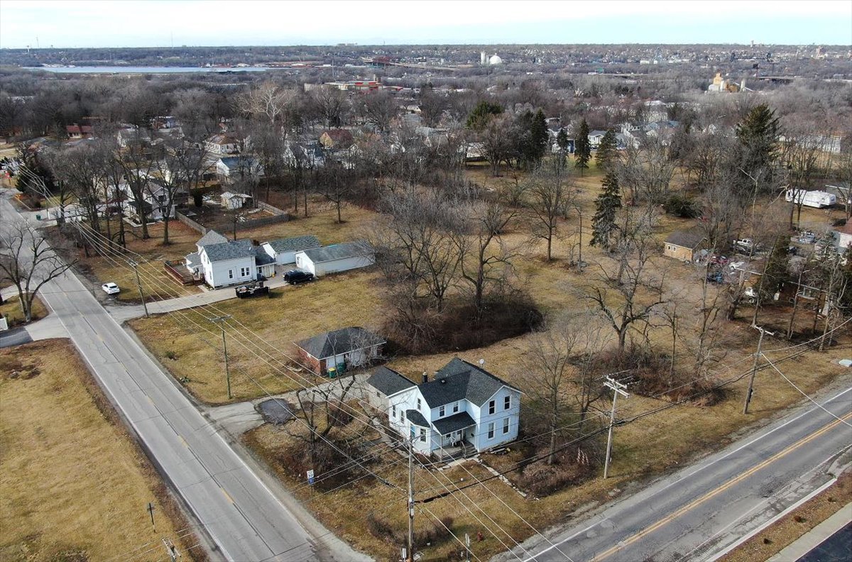 1121 Richards Street Joliet, IL 60433 - Photo 31 of 33