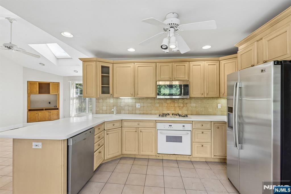 162 Anderson Avenue Closter, NJ 07624 - Photo 12 of 41