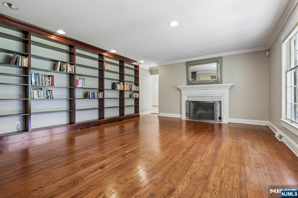 162 Anderson Avenue Closter, NJ 07624 - Photo 24 of 41