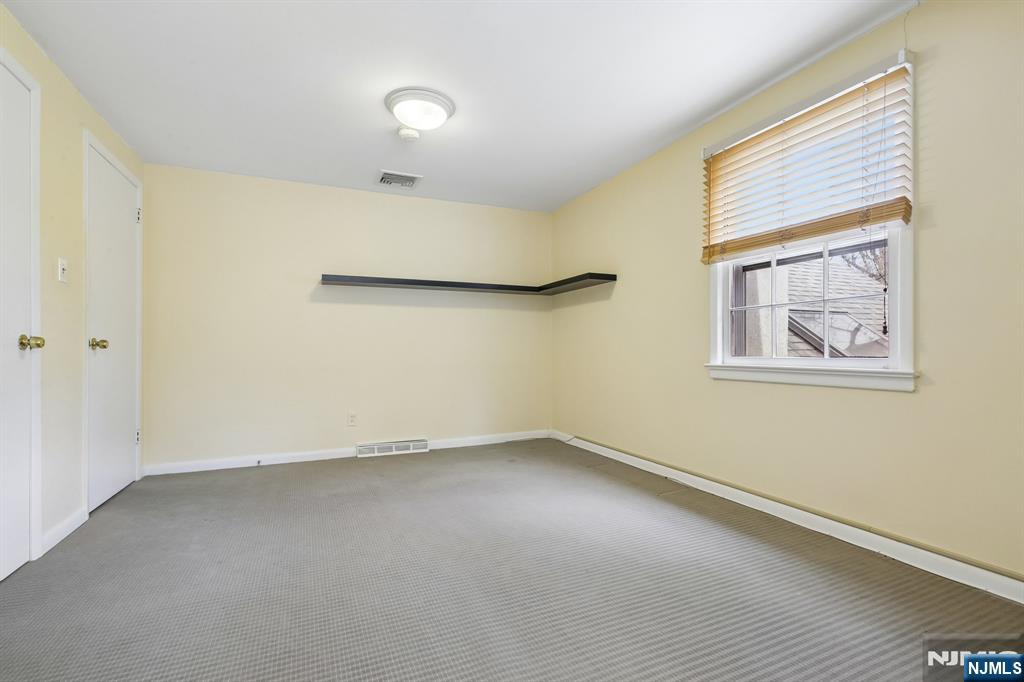 162 Anderson Avenue Closter, NJ 07624 - Photo 30 of 41