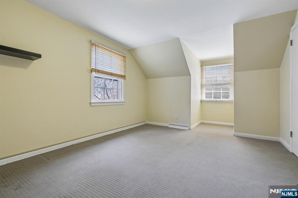 162 Anderson Avenue Closter, NJ 07624 - Photo 31 of 41