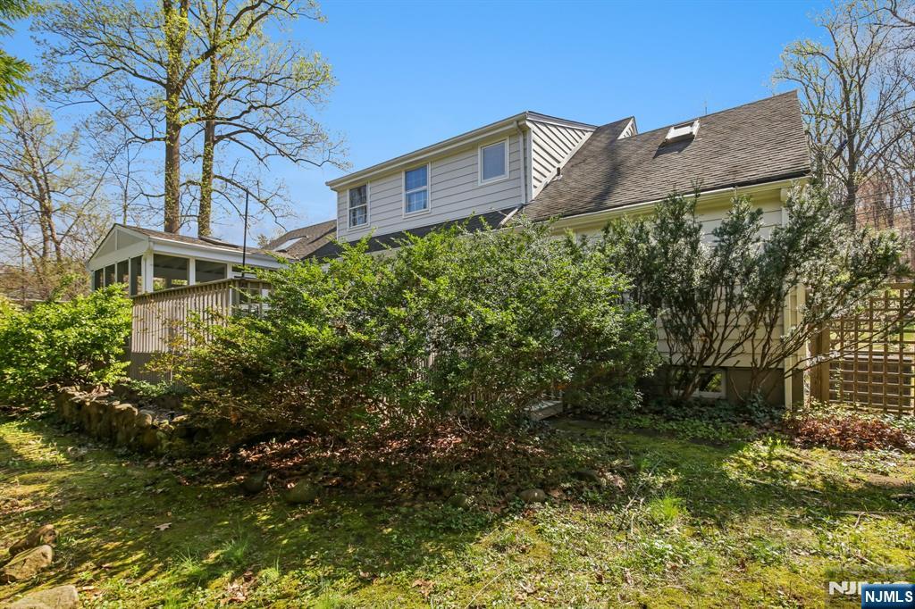 162 Anderson Avenue Closter, NJ 07624 - Photo 40 of 41