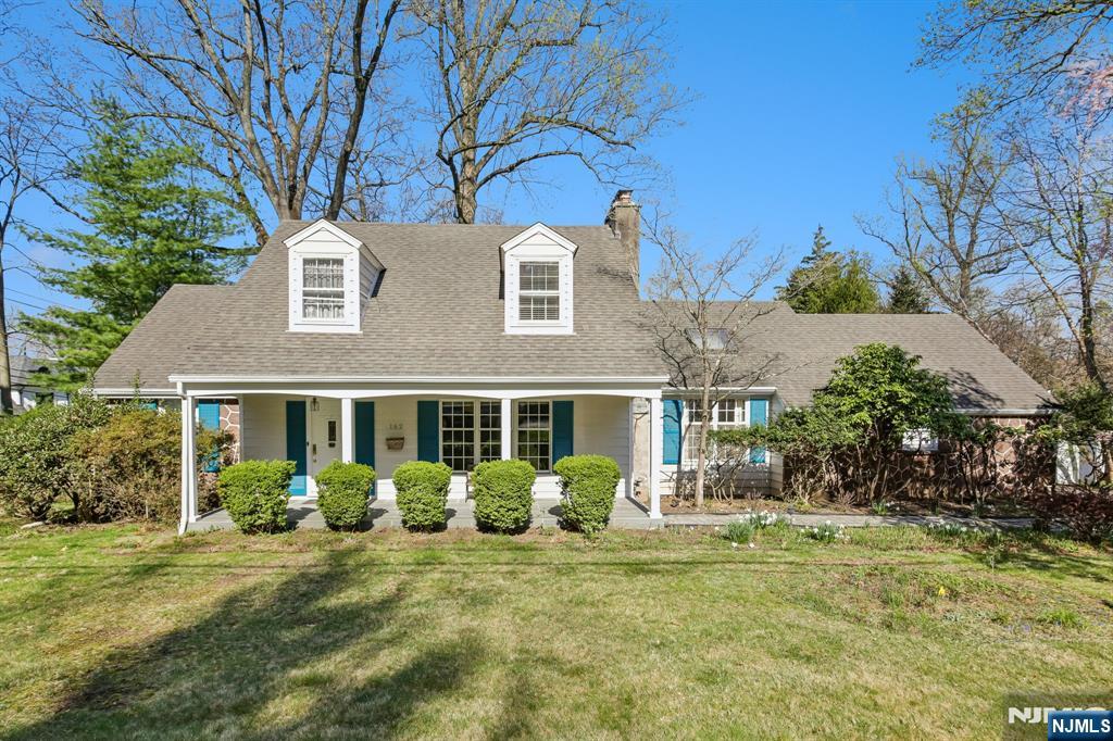 162 Anderson Avenue Closter, NJ 07624 - Photo 4 of 41