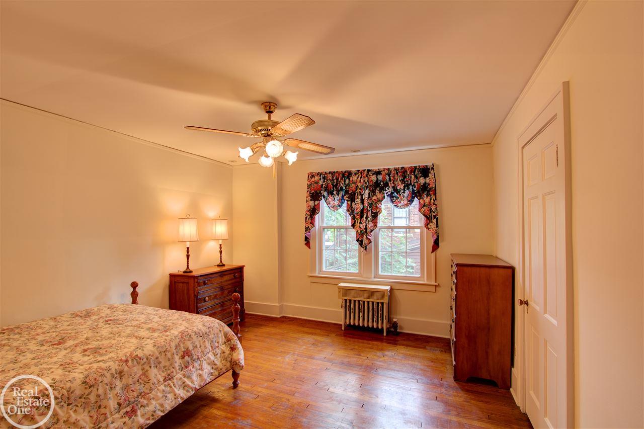 1165 Harvard Road Grosse Pointe Park, MI 48230 - Photo 25 of 50
