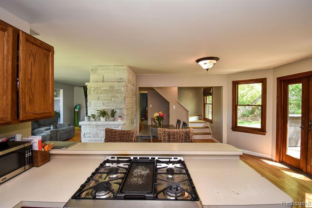 564 Bloomer Ridge Drive Rochester, MI 48307 - Photo 28 of 66