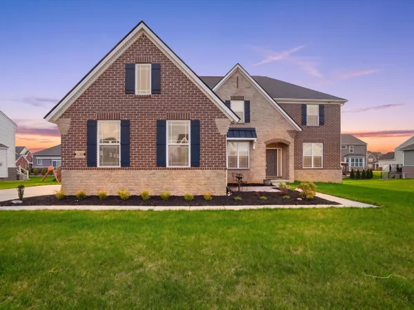 $865,000 | 430 Pineway Drive, Ann Arbor, MI 48103
