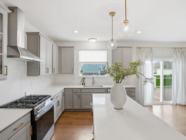 $865,000 | 430 Pineway Drive, Ann Arbor, MI 48103