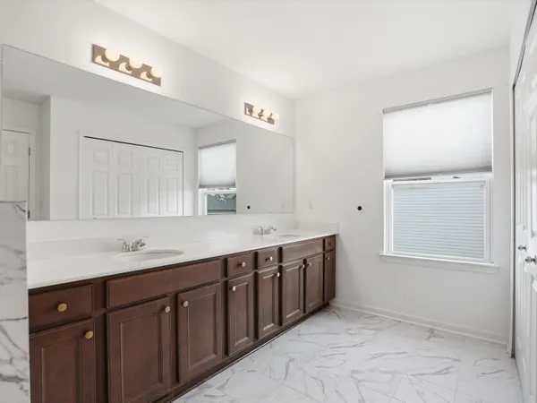 $865,000 | 430 Pineway Drive, Ann Arbor, MI 48103