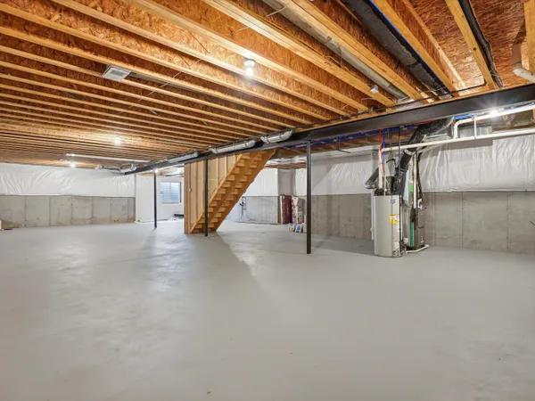 $865,000 | 430 Pineway Drive, Ann Arbor, MI 48103