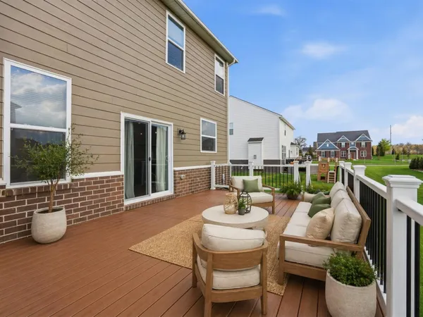 $865,000 | 430 Pineway Drive, Ann Arbor, MI 48103