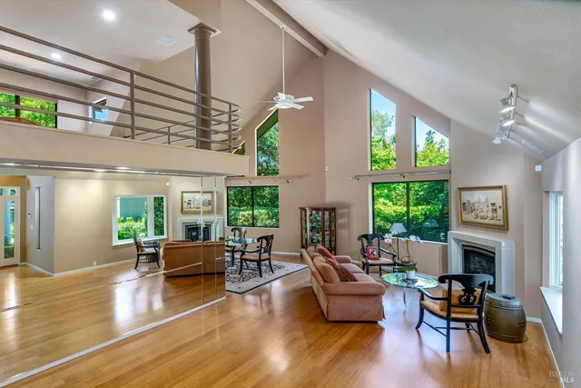 $2,950,000 | 3057 St Helena Highway, St. Helena, CA 94574